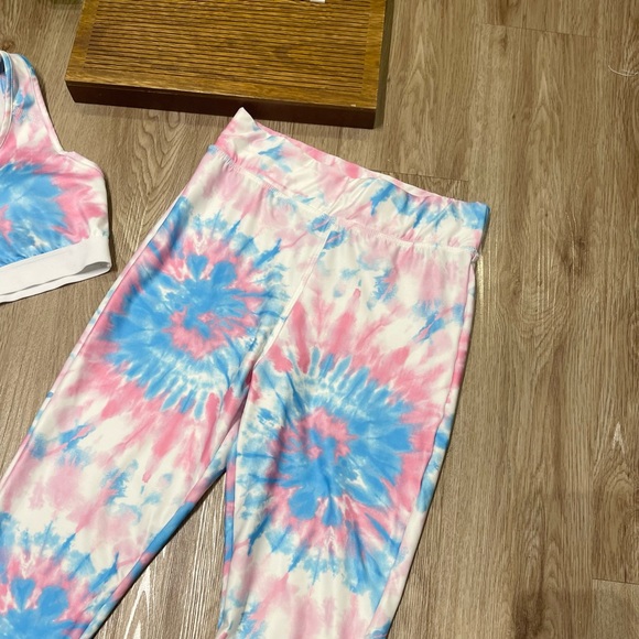 Peach Love California Sports Bra and Legging Set - Picture 2 of 7